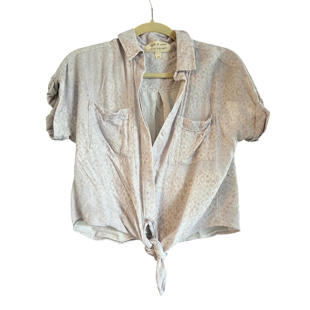 Cloth & Stone Button Down Shirt Tie Front Top‎ Leopard Print XS Short Sleeve